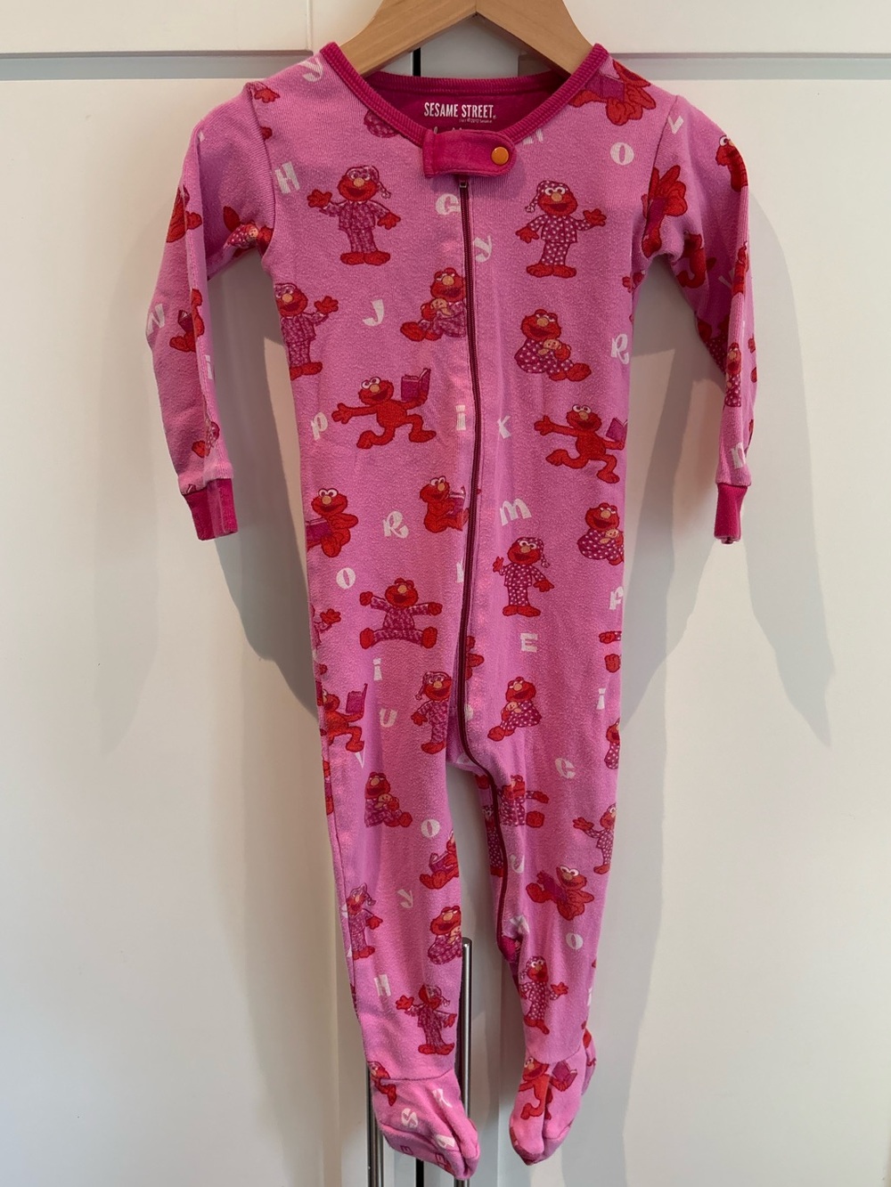 Hatley 2012 Sesame Street Pink Elmo Footed One-Piece Pyjamas 18-24 Months